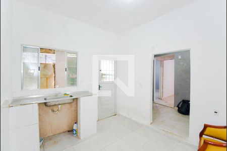 Cozinha de casa para alugar com 2 quartos, 430m² em Jardim Bananal, Guarulhos