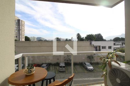 Sala - Varanda e Vista de apartamento à venda com 3 quartos, 70m² em Anil, Rio de Janeiro