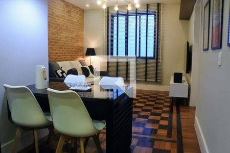 Sala de Jantar de apartamento à venda com 2 quartos, 68m² em Copacabana, Rio de Janeiro