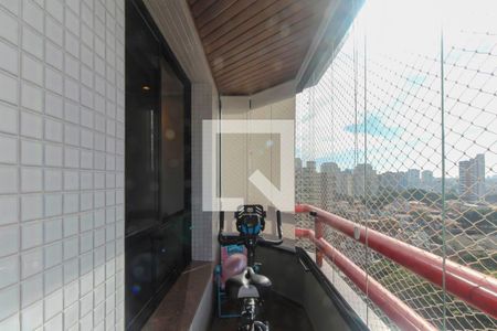 Apartamento à venda com 3 quartos, 131m² em Jardim Avelino, São Paulo