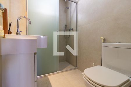 Banheiro 1  de apartamento para alugar com 1 quarto, 100m² em Pinheiros, São Paulo