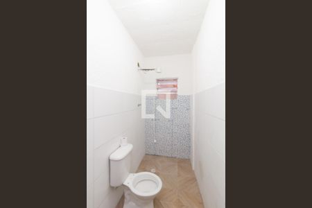 Banheiro de casa para alugar com 1 quarto, 38m² em Santa Etelvina, São Paulo
