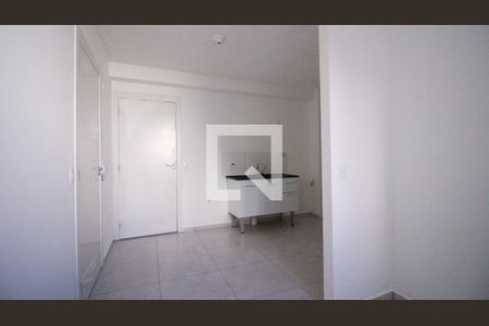 Sala/Cozinha de apartamento para alugar com 1 quarto, 34m² em Cidade São Mateus, São Paulo