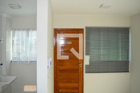 Sala/Cozinha de apartamento para alugar com 1 quarto, 33m² em Vila Guilhermina, São Paulo
