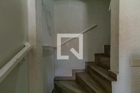 Escada de casa à venda com 4 quartos, 253m² em Bairro dos Casa, São Bernardo do Campo