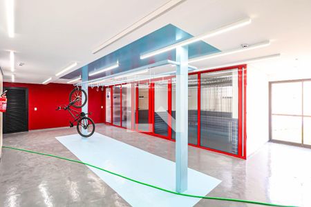 Bicicletário de apartamento para alugar com 1 quarto, 27m² em Vila Sonia, São Paulo