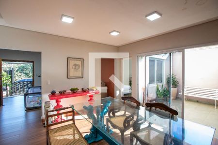 Sala 2 de casa à venda com 6 quartos, 230m² em Bonfim, Campinas