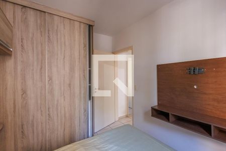 Quarto 1 de apartamento para alugar com 2 quartos, 54m² em Campos Elíseos, Taubaté