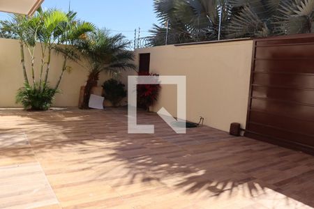 Casa à venda com 3 quartos, 105m² em Parque Amazonia, Goiânia