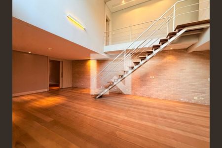 Sala de casa para alugar com 4 quartos, 250m² em Brooklin, São Paulo