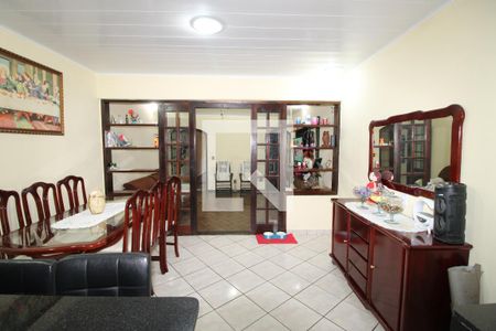 Sala / Cozinha de casa para alugar com 4 quartos, 280m² em Vila Princesa Isabel, São Paulo