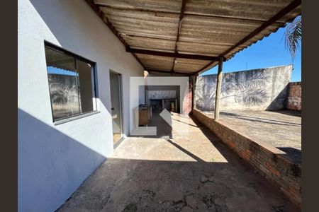 Área comum de casa para alugar com 2 quartos, 70m² em Mansour, Uberlândia