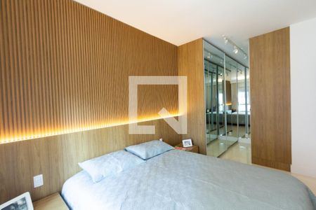 Suíte de apartamento à venda com 2 quartos, 112m² em Vila Nova Conceição, São Paulo