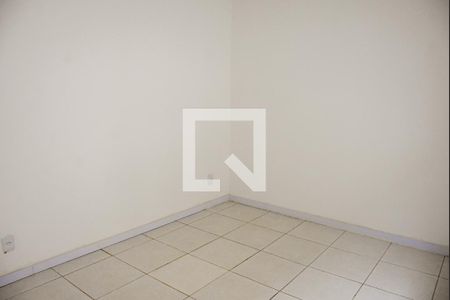 Quarto 2 de casa para alugar com 2 quartos, 40m² em Vila Parque Brasilia, Cachoeirinha