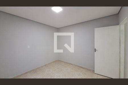 Quarto 02 de casa para alugar com 2 quartos, 180m² em Vila Miranda, Itaquaquecetuba