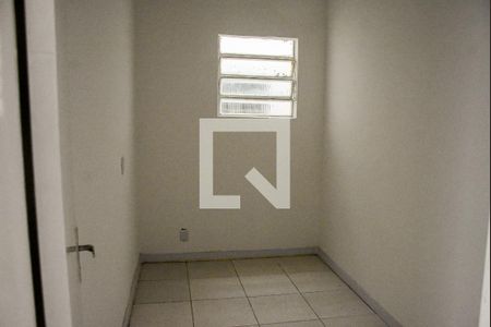 Quarto de casa para alugar com 2 quartos, 40m² em Vila Parque Brasilia, Cachoeirinha