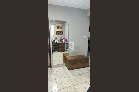 Sala de kitnet/studio para alugar com 2 quartos, 50m² em Sagrada Família, Belo Horizonte