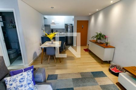 Sala de apartamento à venda com 2 quartos, 64m² em Parque Assuncao, Taboão da Serra