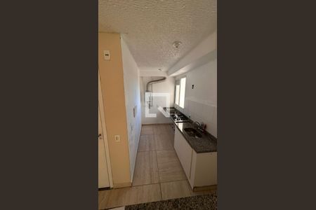 Cozinha de apartamento para alugar com 2 quartos, 40m² em Santa Cruz, Rio de Janeiro