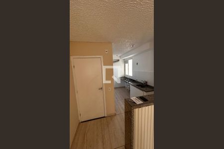 Cozinha de apartamento para alugar com 2 quartos, 40m² em Santa Cruz, Rio de Janeiro