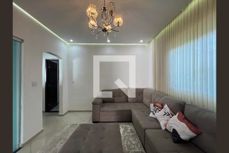 Sala 1 de casa à venda com 4 quartos, 400m² em A Definir Em Campo, Contagem