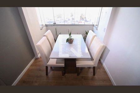 Sala de apartamento para alugar com 2 quartos, 67m² em Vila Ema, São Paulo