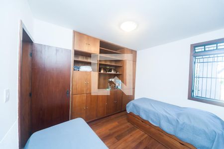 casa 1 - quarto 1 de casa de condomínio à venda com 4 quartos, 430m² em Ville de Montagne, Nova Lima