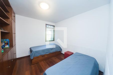 casa 1 - quarto 1 de casa de condomínio à venda com 4 quartos, 430m² em Ville de Montagne, Nova Lima