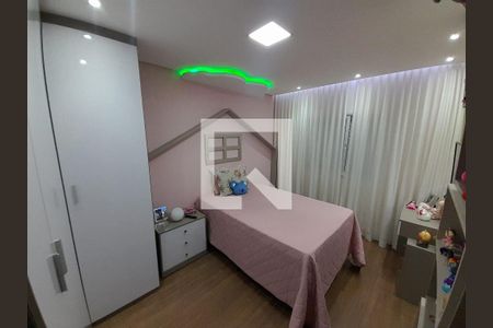 Quarto de casa à venda com 3 quartos, 198m² em Vila Alice, Santo André
