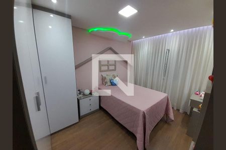 Quarto de casa à venda com 3 quartos, 198m² em Vila Alice, Santo André