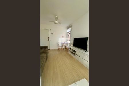 Sala de apartamento à venda com 2 quartos, 43m² em Residencial São José, Campinas