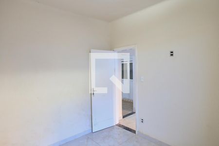Quarto 1 de casa para alugar com 2 quartos, 100m² em Ipiranga, Belo Horizonte