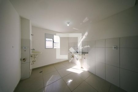 Sala/Cozinha e Área de Serviço de apartamento para alugar com 1 quarto, 30m² em Tremembé, São Paulo