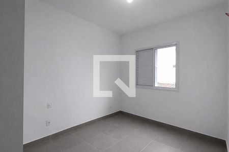 Quarto 2 de apartamento para alugar com 2 quartos, 55m² em Santa Mônica, Uberlândia