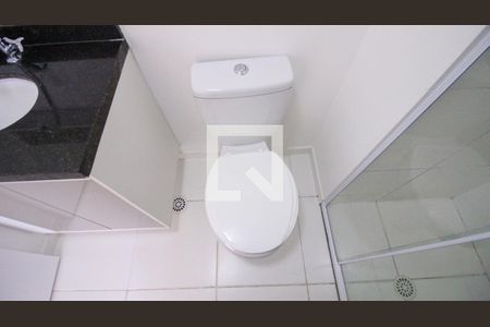 Banheiro de apartamento para alugar com 1 quarto, 30m² em Jardim Angela (zona Leste), São Paulo