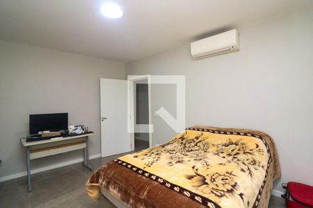 Quarto 1 de apartamento para alugar com 3 quartos, 105m² em Santo Antônio, Porto Alegre