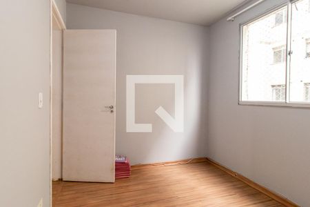 Quarto 1 de apartamento à venda com 2 quartos, 52m² em Pinheirinho, Curitiba