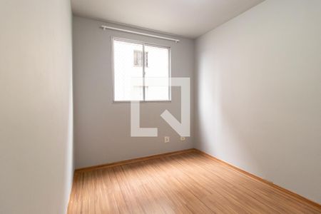 Quarto 2 de apartamento à venda com 2 quartos, 52m² em Pinheirinho, Curitiba