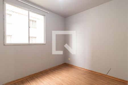 Quarto 1 de apartamento à venda com 2 quartos, 52m² em Pinheirinho, Curitiba