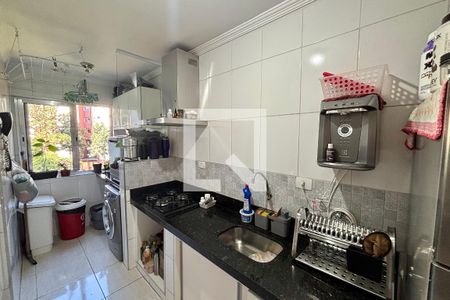 Cozinha de apartamento à venda com 2 quartos, 77m² em Jardim Artur Alvim, São Paulo