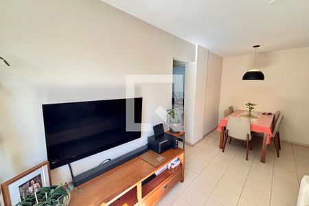Sala de apartamento à venda com 2 quartos, 77m² em Jardim Artur Alvim, São Paulo