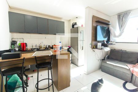 Sala/Cozinha de apartamento à venda com 1 quarto, 35m² em Cidade Líder, São Paulo