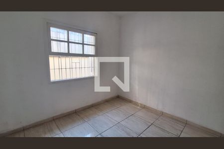 Quarto 2 de casa para alugar com 2 quartos, 100m² em Jardim Orlandina, São Bernardo do Campo