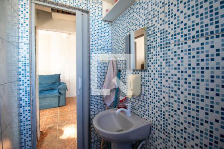 Banheiro de apartamento à venda com 1 quarto, 32m² em Irajá, Rio de Janeiro