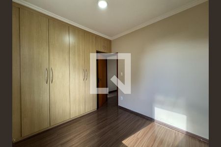 Quarto de apartamento à venda com 3 quartos, 131m² em Castelo, Belo Horizonte