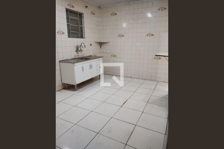 Cozinha de casa à venda com 2 quartos, 183m² em Vila Carmosina, São Paulo