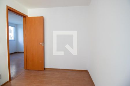 Quarto 2 de apartamento para alugar com 2 quartos, 44m² em Colégio, Rio de Janeiro
