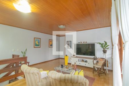 Sala 1 de casa à venda com 3 quartos, 361m² em Estância Velha, Canoas