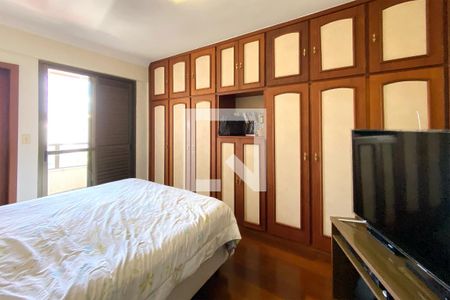 Suite de apartamento à venda com 3 quartos, 110m² em Buritis, Belo Horizonte
