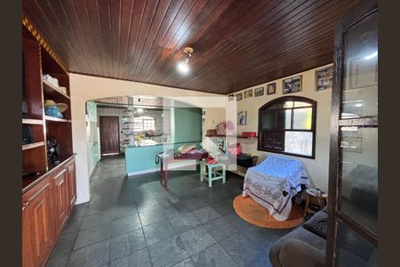 Sala de casa à venda com 4 quartos, 388m² em Jardim São Luis, Barueri